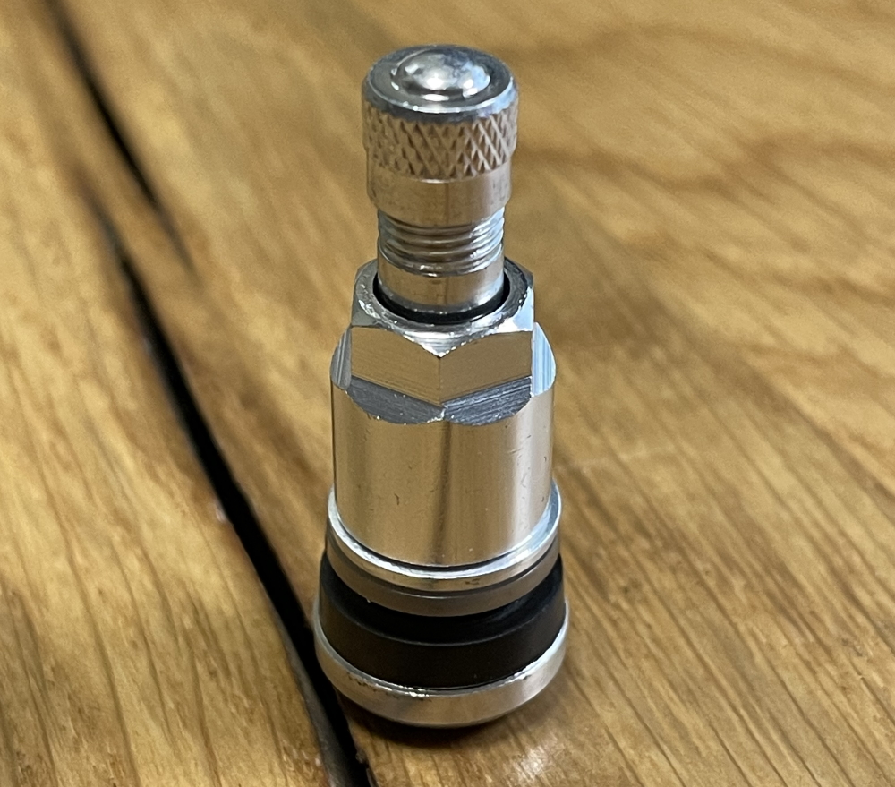 Alu-poliert_neu Ventil 11mm Aluminium poliert