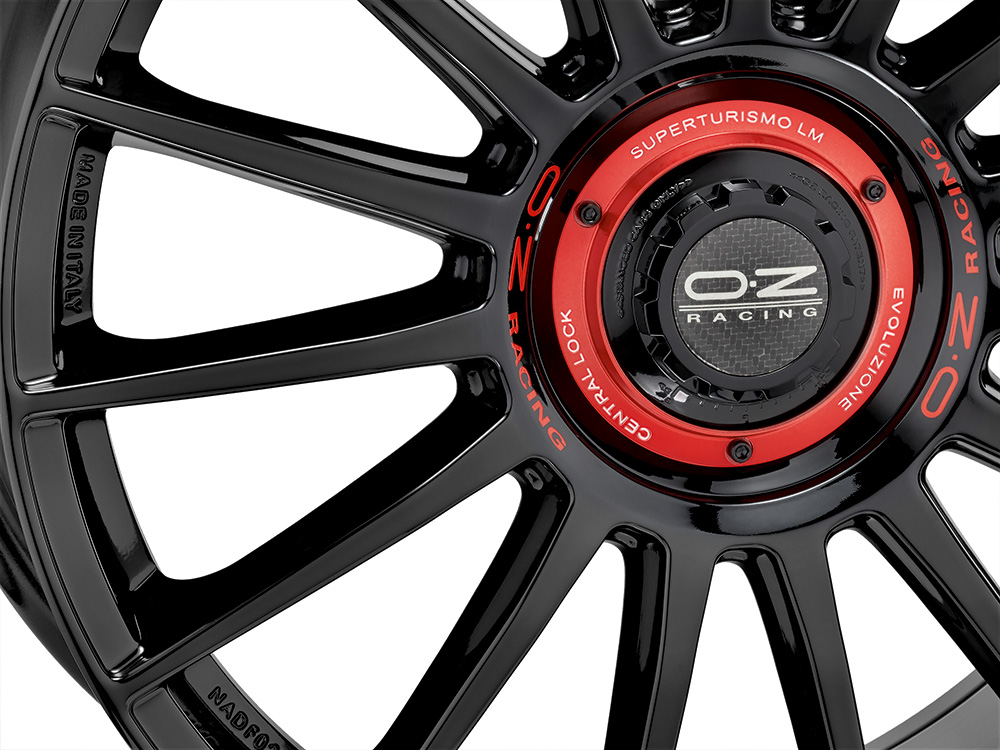 Superturismo Evoluzione - Gloss Black